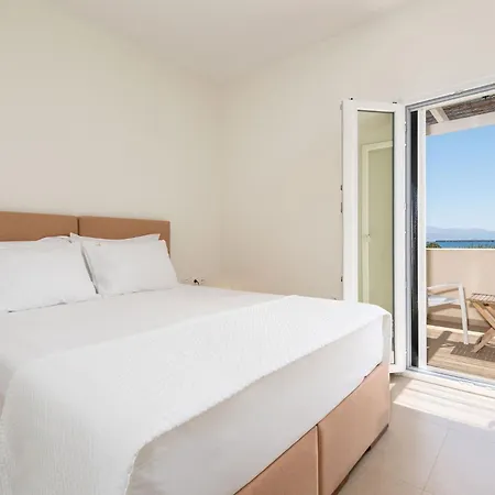 Twin Suns Luxury Villa Drios