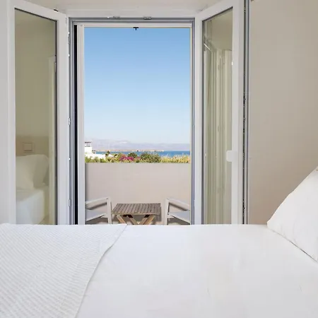 Twin Suns Luxury Villa *