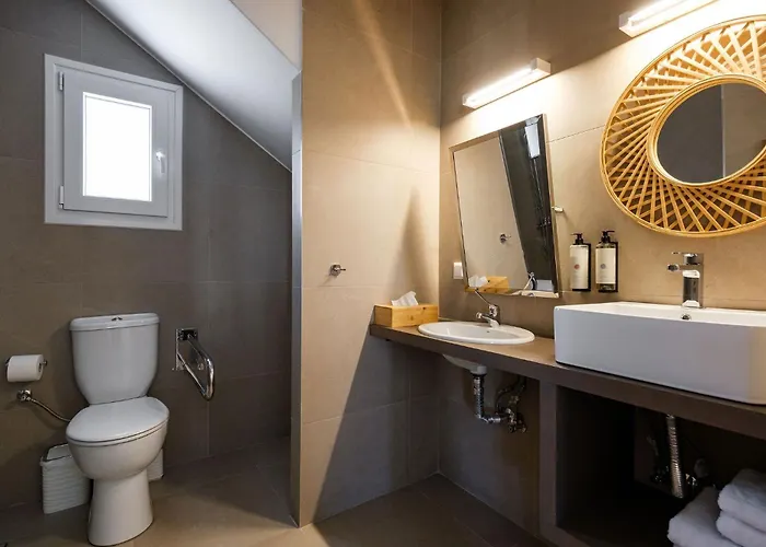 Twin Suns Luxury * Drios