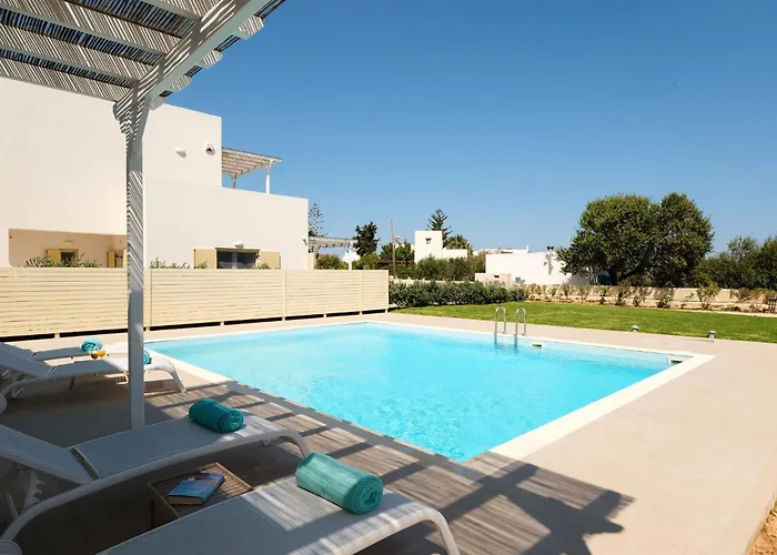 Twin Suns Luxury Villa Drios