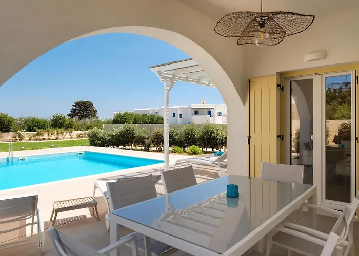 Villa Twin Suns Luxury Drios